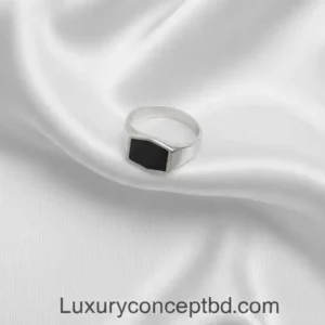 Men’s premium stainless steel black stone signet ring – Luxury Concept BD